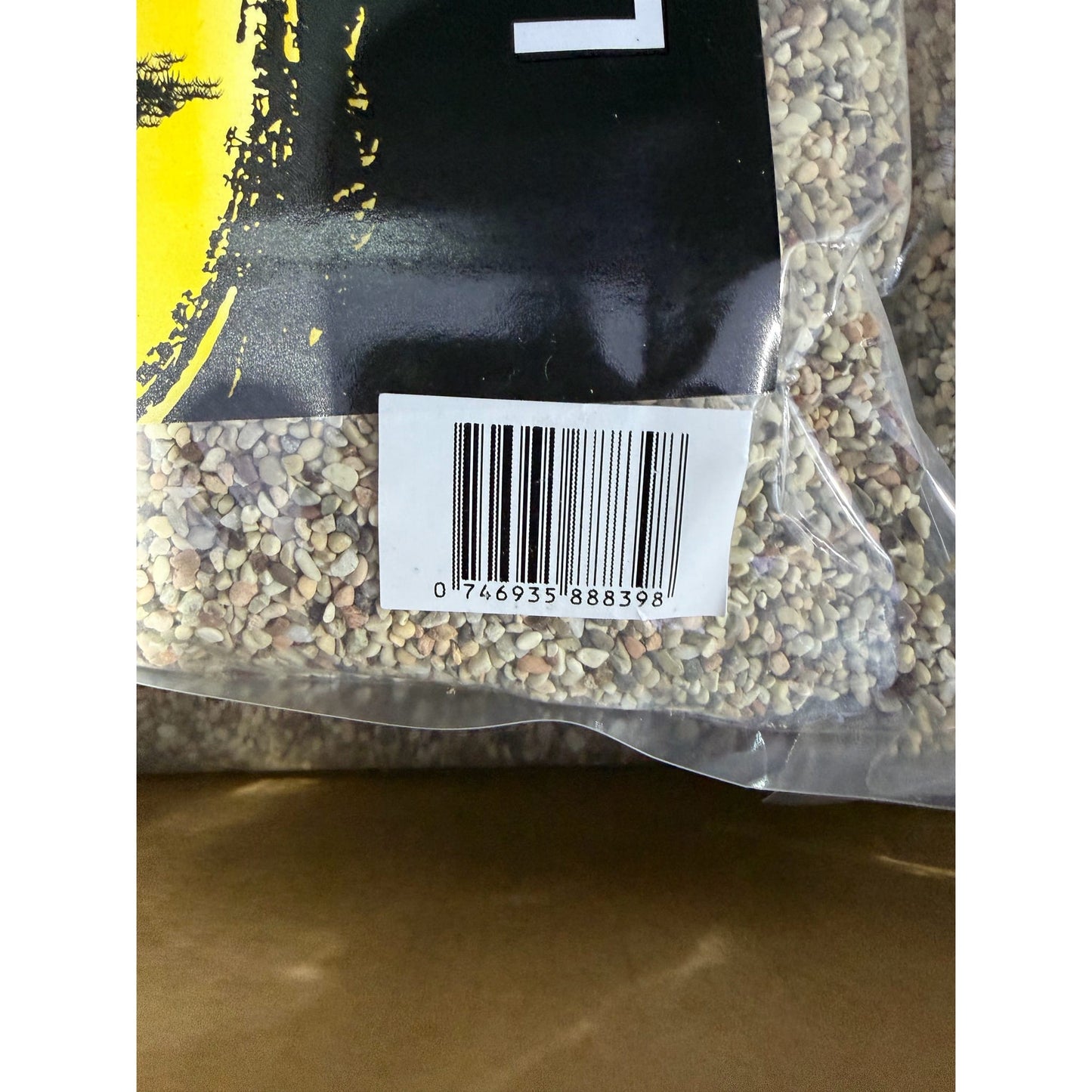 Golden Tree Lagoon premium gravel — barcode and detail
