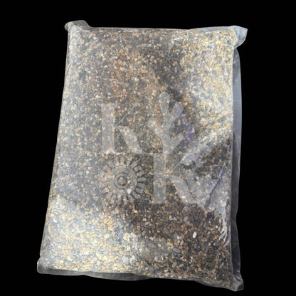Golden Tree Creek premium aquarium gravel 2-4mm 4kg — product bag
